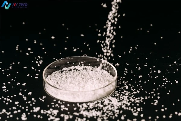 How To Clean Accidentally When Using White Corundum Abrasive in Case Of Skin Contact